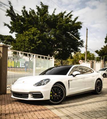 PORSCHE PANAMERA 2.9 V6 E-HYBRID 4 PDK